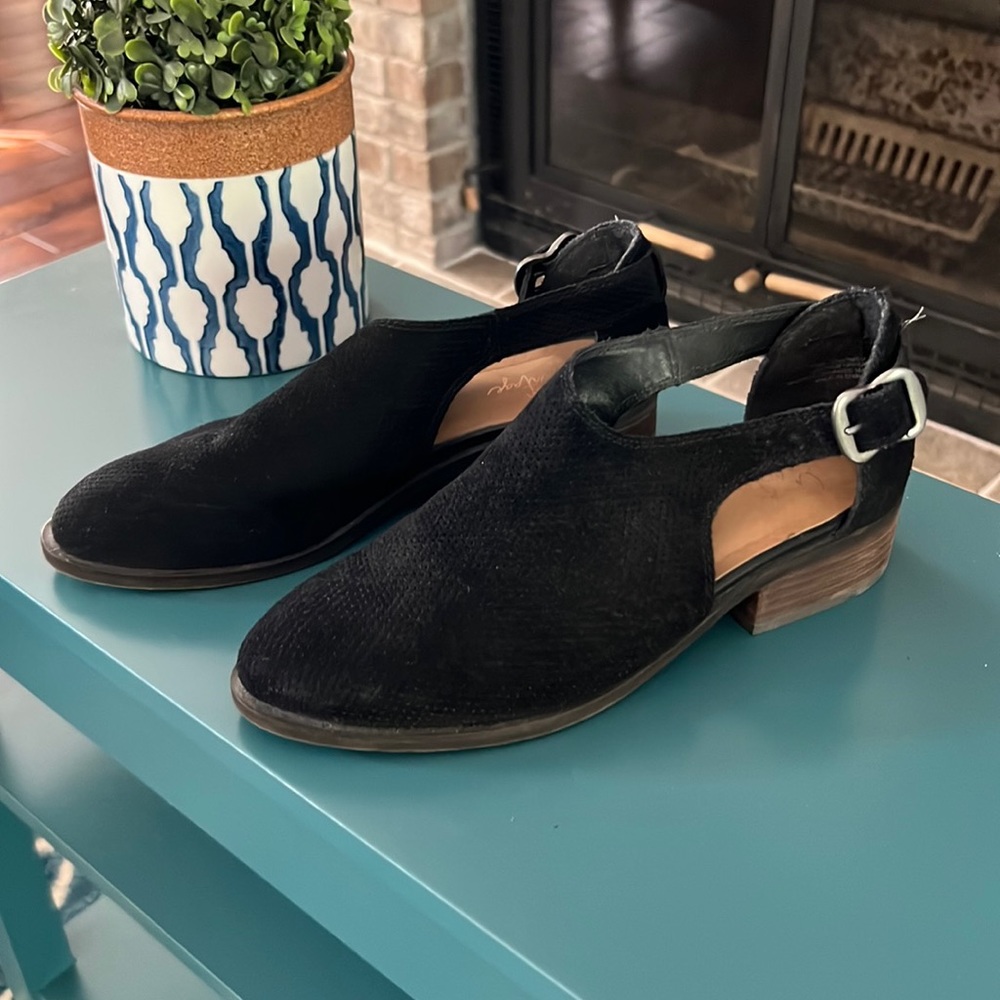 Crown Vintage Shoes